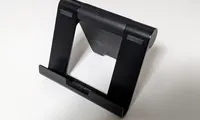 タブレットのスタンドは買ったほうがいい。（Amazonベーシック タブレットスタンド）