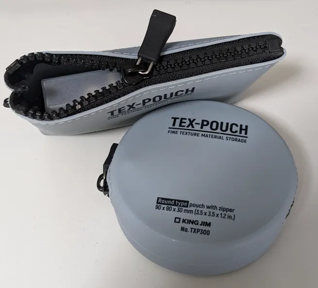 シリコン製のポーチはいいですよー。（KING JIM TEX-POUCH）